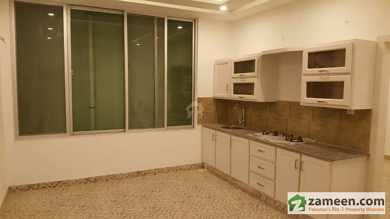 1 Bed Room Nnfurnished Apartment For Rent