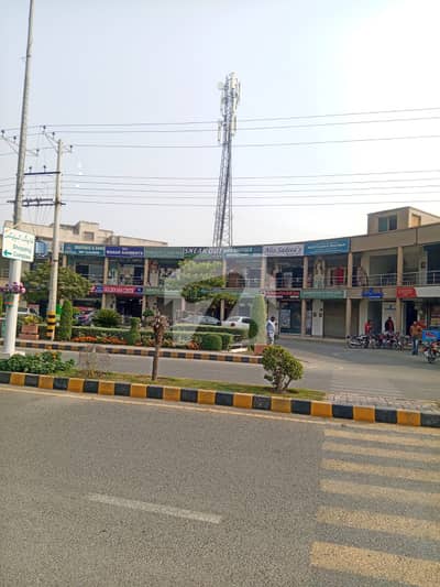 عسکری 11 - سیکٹر سی عسکری 11,عسکری,لاہور میں 2 کمروں کا 5 مرلہ فلیٹ 53.0 ہزار میں کرایہ پر دستیاب ہے۔