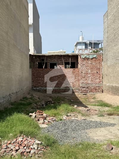 پارک ویو سٹی ۔ سلور بلاک پارک ویو سٹی,لاہور میں 5 مرلہ رہائشی پلاٹ 46.0 لاکھ میں برائے فروخت۔