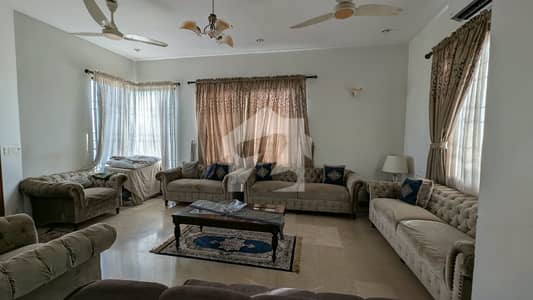 BUNGLOW PORTION FOR RENT  DHA PHASE 8 UPPER
