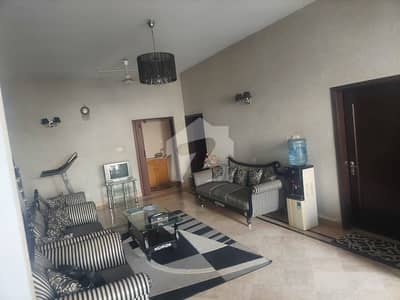 house for sale 240gaz west open ground plus 1 in Gulshan block 3