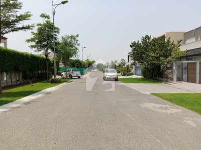 ڈی ایچ اے فیز 7 - بلاک یو ڈی ایچ اے فیز 7,ڈی ایچ اے ڈیفینس,لاہور میں 1 کنال رہائشی پلاٹ 5.5 کروڑ میں برائے فروخت۔ ڈی ایچ اے فیز 7 - بلاک یو ڈی ایچ اے فیز 7,ڈی ایچ اے ڈیفینس,لاہور میں 1 کنال رہائشی پلاٹ 5.5 کروڑ میں برائے فروخت۔
