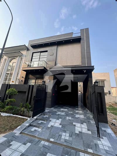 STUNNING 5 MARLA 3 BEDROOM HOUSE FOR SALE IN DHA 9 TOWN - IDEAL RESIDENTIAL PROPERTY STUNNING 5 MARLA 3 BEDROOM HOUSE FOR SALE IN DHA 9 TOWN - IDEAL RESIDENTIAL PROPERTY