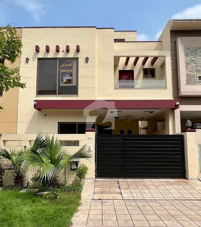 100% Original Pictures 5 MARLA WELL MAINTAINED HOUSE FOR SALE IN DHA PHASE 6 SECTOR D 100% Original Pictures 5 MARLA WELL MAINTAINED HOUSE FOR SALE IN DHA PHASE 6 SECTOR D