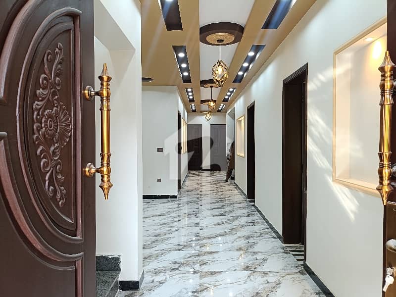 Triple Storey House Available For Rent Triple Storey House Available For Rent