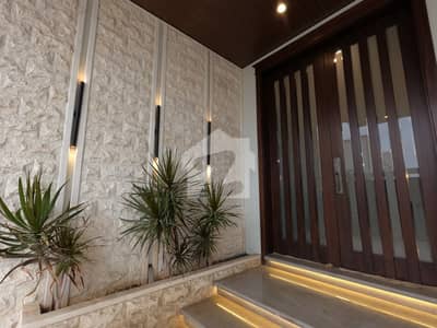 Prime 500 Yards Bungalow for Sale on 19th Street, Shajjar 3rd Belt D-Cutting, DHA Phase 8