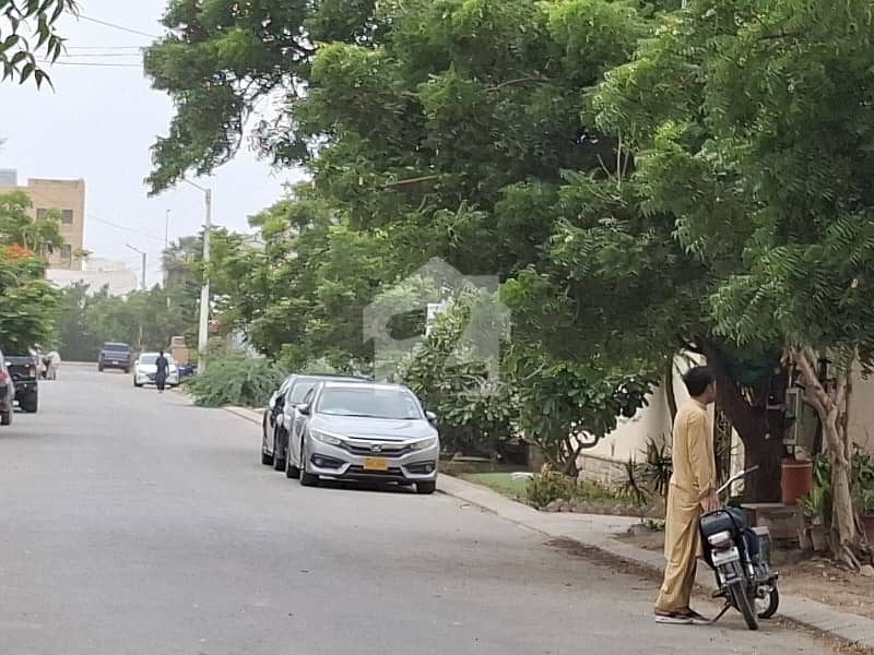 Plot Available For Sale DHA PHASE 8 Plot Available For Sale DHA PHASE 8