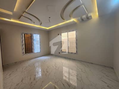 240 Sq Ground Floor Portion For Sale Gulistan E Johar Block 13