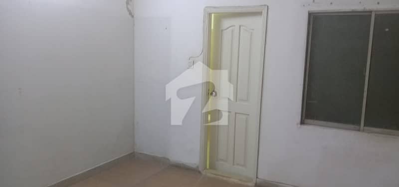 ڈیفینس ویو سوسائٹی کراچی میں 2 کمروں کا 5 مرلہ فلیٹ 60.0 ہزار میں کرایہ پر دستیاب ہے۔ ڈیفینس ویو سوسائٹی کراچی میں 2 کمروں کا 5 مرلہ فلیٹ 60.0 ہزار میں کرایہ پر دستیاب ہے۔