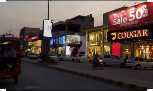 A Well Designed Building Is Up For Sale In An Ideal Location In Chen One Road A Well Designed Building Is Up For Sale In An Ideal Location In Chen One Road