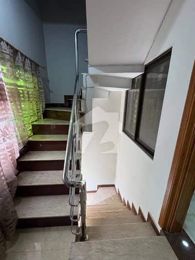 25 x 40 Beautiful House for sale in G-13 Islamabad.