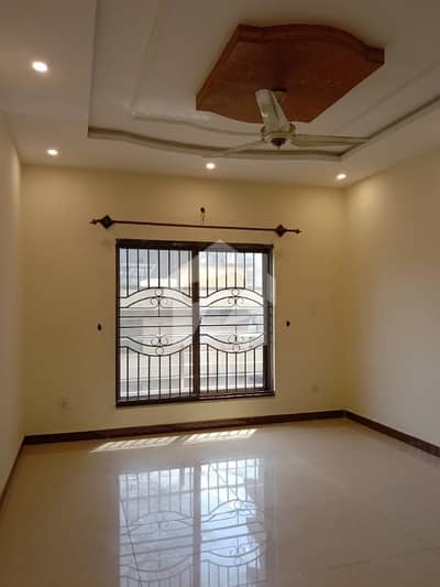 1200 Square Feet Flat In Fazaia Housing Scheme