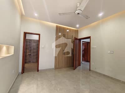 GROUND PORTION AVAILABLE FOR RENT IN MULTI GARDEN B-17 ISMAMABAD