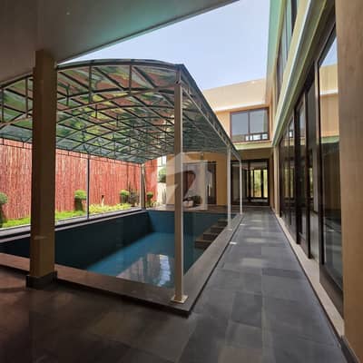 A Prime Location 1000 Square Yards House In Karachi Is On The Market For sale A Prime Location 1000 Square Yards House In Karachi Is On The Market For sale