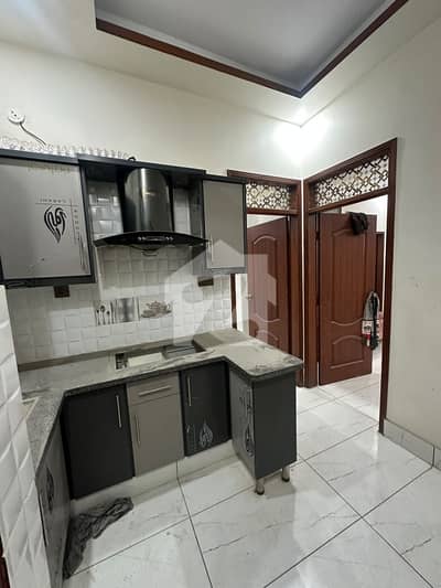 ZEENATABAD SOCIETY SCHEME 33  2BED LAUNGE 1ST FLOOR FLAT FOR SALE WITHOUT GALLERY  TRANSFER FLAT  ZERO METER FLAT LIFT ALSO INSTALLED