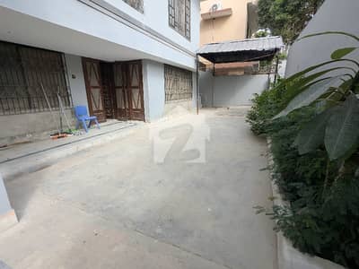 گلشنِ اقبال - بلاک 10 گلشنِ اقبال,گلشنِ اقبال ٹاؤن,کراچی میں 1 کنال Studio دفتر 4.2 لاکھ میں کرایہ پر دستیاب ہے۔ گلشنِ اقبال - بلاک 10 گلشنِ اقبال,گلشنِ اقبال ٹاؤن,کراچی میں 1 کنال Studio دفتر 4.2 لاکھ میں کرایہ پر دستیاب ہے۔