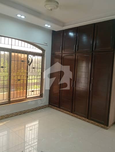 10 Marla Full House For Rent DHA Phase 5