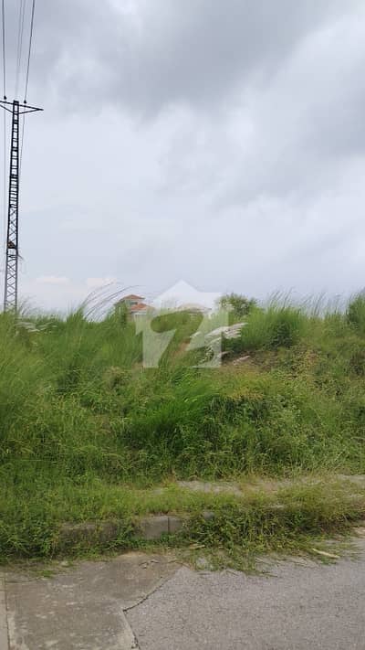 2Kanal Corner+Main Boulevard Plot Available For Sale B Block Opf Valley Islamabad