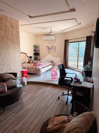 Model Town 4 Marla Double Storey House For Rent
