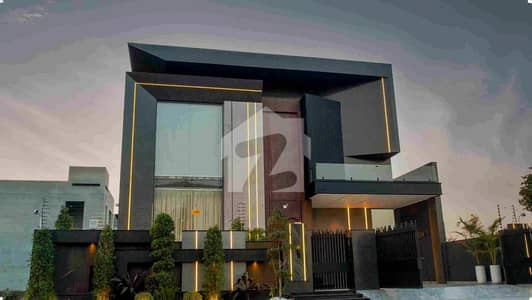 ANW REAL ESTATE PROUDLY OFFERS: 1 KANAL ELEGANT AND FULLY MAINTAINED SUPER HOT LOCATED BUNGALOW IS AVAILABLE IN THE BEST BLOCK OF DHA PHASE 3 LAHORE.