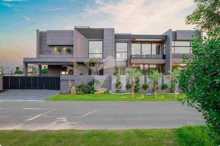 ANW REAL ESTATE PROUDLY OFFERS: 2 KANAL ELEGANT AND FULLY MAINTAINED SUPER HOT LOCATED BUNGALOW IS AVAILABLE IN THE BEST BLOCK OF DHA PHASE 7 LAHORE.