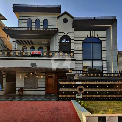 Brand New Luxury House For Sale 80Ft Road | Water Bore | Top Location