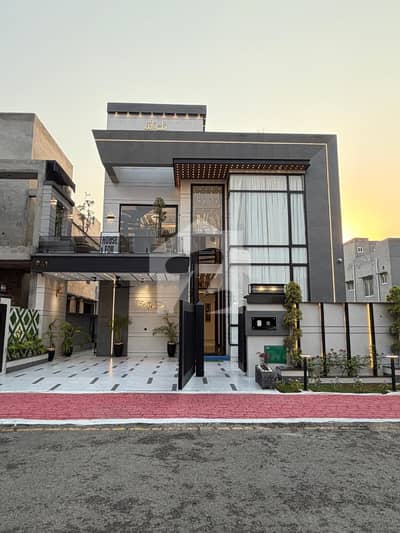 10 MARLA BEAUTIFUL HOUSE FOR SALE IN GULBAHAR BLOCK SECTOR C BAHRIA TOWN LAHORE 10 MARLA BEAUTIFUL HOUSE FOR SALE IN GULBAHAR BLOCK SECTOR C BAHRIA TOWN LAHORE
