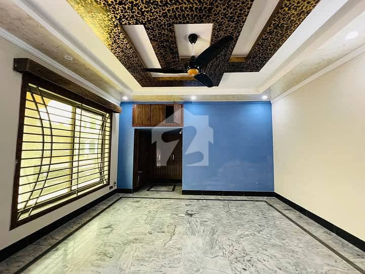 1 Kanal Double Storey House Available For Rent 1 Kanal Double Storey House Available For Rent
