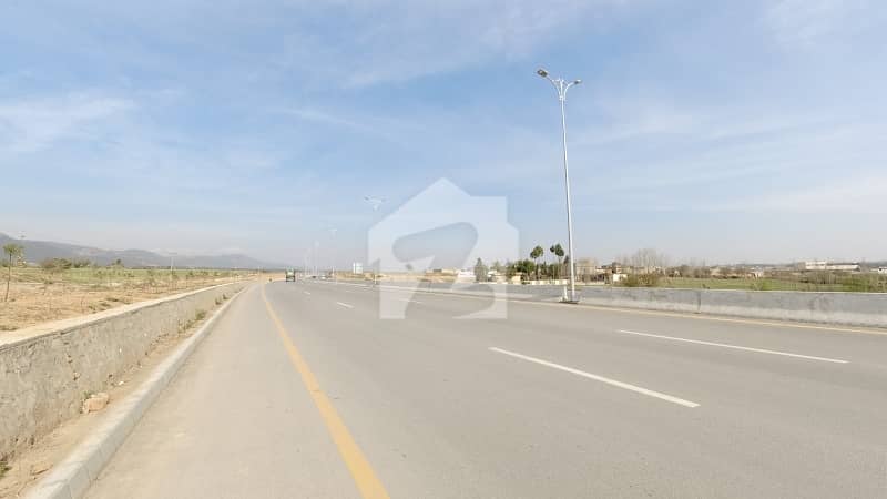 Prominently-Located 1 Kanal Residential Plot Available In C-15 Prominently-Located 1 Kanal Residential Plot Available In C-15