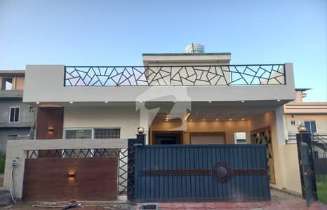 جناح گارڈنز فیز 1 جناح گارڈنز,ایف ای سی ایچ ایس,اسلام آباد میں 2 کمروں کا 7 مرلہ مکان 2.4 کروڑ میں برائے فروخت۔ جناح گارڈنز فیز 1 جناح گارڈنز,ایف ای سی ایچ ایس,اسلام آباد میں 2 کمروں کا 7 مرلہ مکان 2.4 کروڑ میں برائے فروخت۔