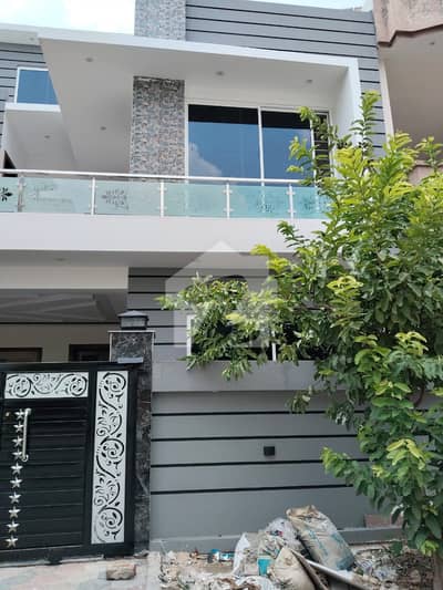 جناح گارڈنز فیز 1 جناح گارڈنز,ایف ای سی ایچ ایس,اسلام آباد میں 5 کمروں کا 7 مرلہ مکان 3.85 کروڑ میں برائے فروخت۔ جناح گارڈنز فیز 1 جناح گارڈنز,ایف ای سی ایچ ایس,اسلام آباد میں 5 کمروں کا 7 مرلہ مکان 3.85 کروڑ میں برائے فروخت۔