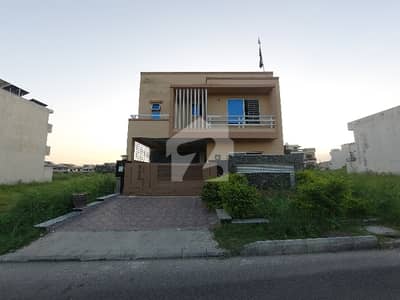 جناح گارڈنز فیز 1 جناح گارڈنز,ایف ای سی ایچ ایس,اسلام آباد میں 4 کمروں کا 7 مرلہ مکان 2.95 کروڑ میں برائے فروخت۔ جناح گارڈنز فیز 1 جناح گارڈنز,ایف ای سی ایچ ایس,اسلام آباد میں 4 کمروں کا 7 مرلہ مکان 2.95 کروڑ میں برائے فروخت۔