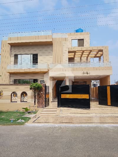 1.5 kanal house 100 fit road prime location of LDA avenue one 15 kv solar install