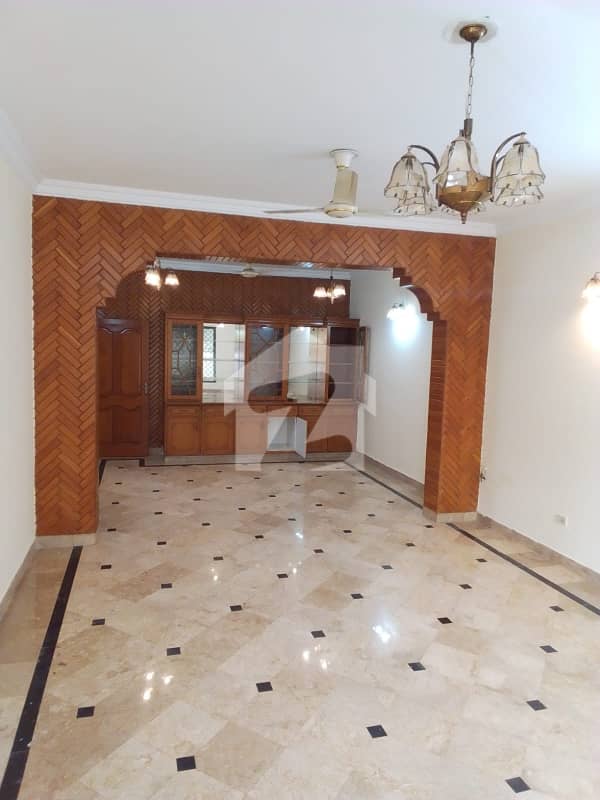 Beautiful double story house for rent Beautiful double story house for rent