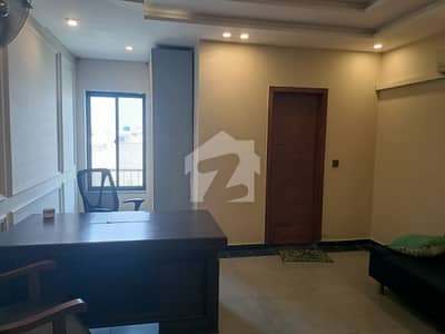 1 BED ROOM FLAT AVAILABLE FOR RENT JINAHH MALL PALAZA