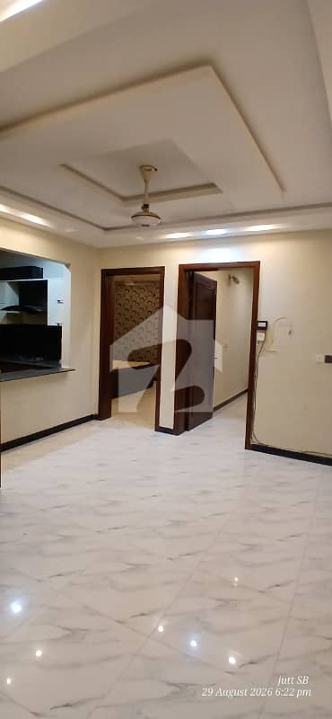 8 Marla Upper Portion For Rent