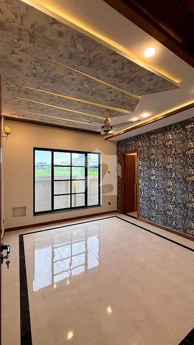 CLASS LOCATION CONFIRM DEAL DIRECT OWNER MEETING PEACEFUL LOCATION BEST FOR LIVING FOR VISIT CALL ME