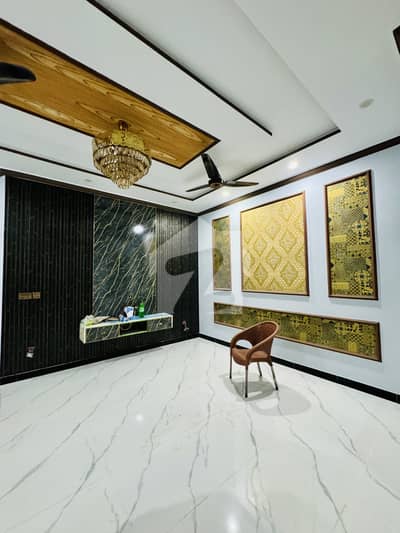 10 Marla House For Rent with Solar And Green Meter 10 Marla House For Rent with Solar And Green Meter