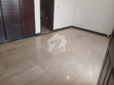 KANAL UPPER PORTION FOR RENT IN DHA PHASE 4