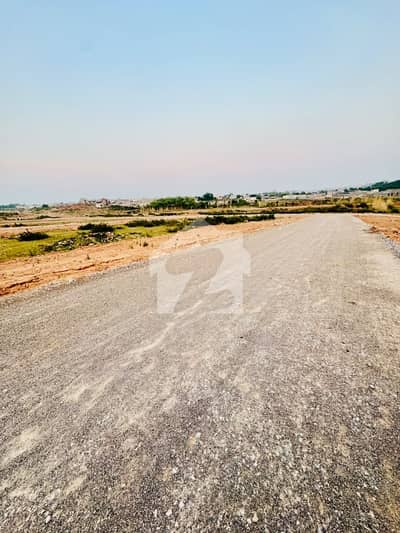 Residential Plot In C-15 Sized 1 Kanal Is Available