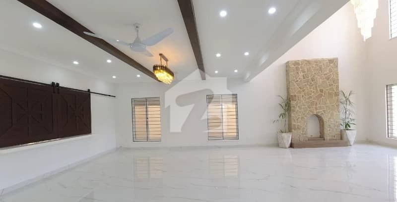 1 Kanal House In D-12/4 For sale 1 Kanal House In D-12/4 For sale