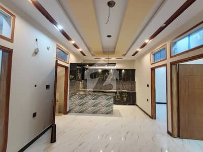 130 Sq. Yards VIP 3 Bed Lounge 3rd Floor Portion For Sale Near Hafiz Sweets, Jamia Millia Road