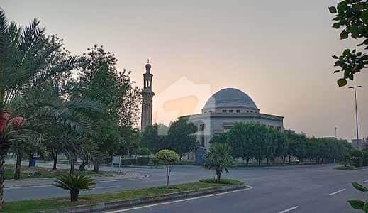 Hot deal 5 Marla Commercial Plot for Sale in Prime location F1 Block, Bahria Orchard Lahore