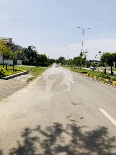 2540 (4 Marla) Sun-Face Level Plot for Sale in D-12/1 (40 Ft Street)
