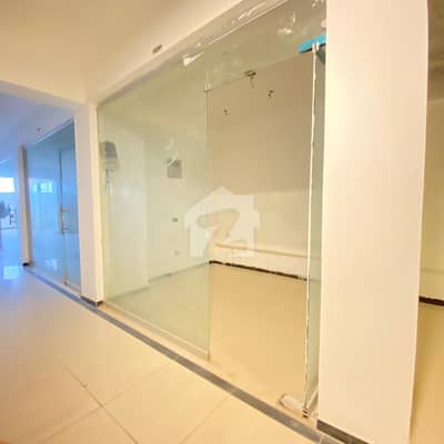Prime Commercial Shop For Sale in Gulberg Greens, Islamabad Prime Commercial Shop For Sale in Gulberg Greens, Islamabad