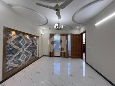 50x90 Kanal Upper Portion For Rent G-14/3 50x90 Kanal Upper Portion For Rent G-14/3