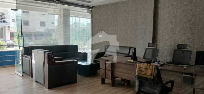 GROUND FLOOR SHOP FOR RENT IN SOAN GARDEN BLOCK-H