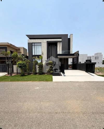 1 KANAL ELEGANT AND FULLY FURNISHED SUPER HOT LOCATED BUNGALOW IS AVAILABLE IN THE BEST BLOCK OF DHA LAHORE.