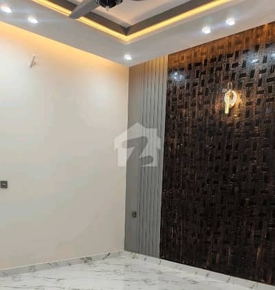 Buy A Flat Of 600 Square Feet In Top City 1 - Block B Buy A Flat Of 600 Square Feet In Top City 1 - Block B