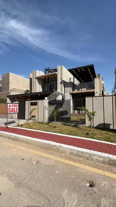 ٹاپ سٹی 1 اسلام آباد میں 6 کمروں کا 1 کنال مکان 9.5 کروڑ میں برائے فروخت۔